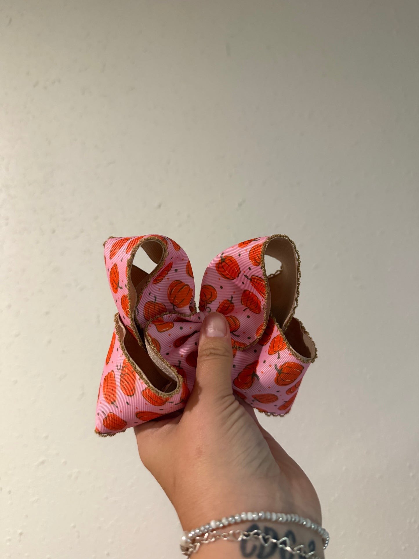 Ribbon Clip 28