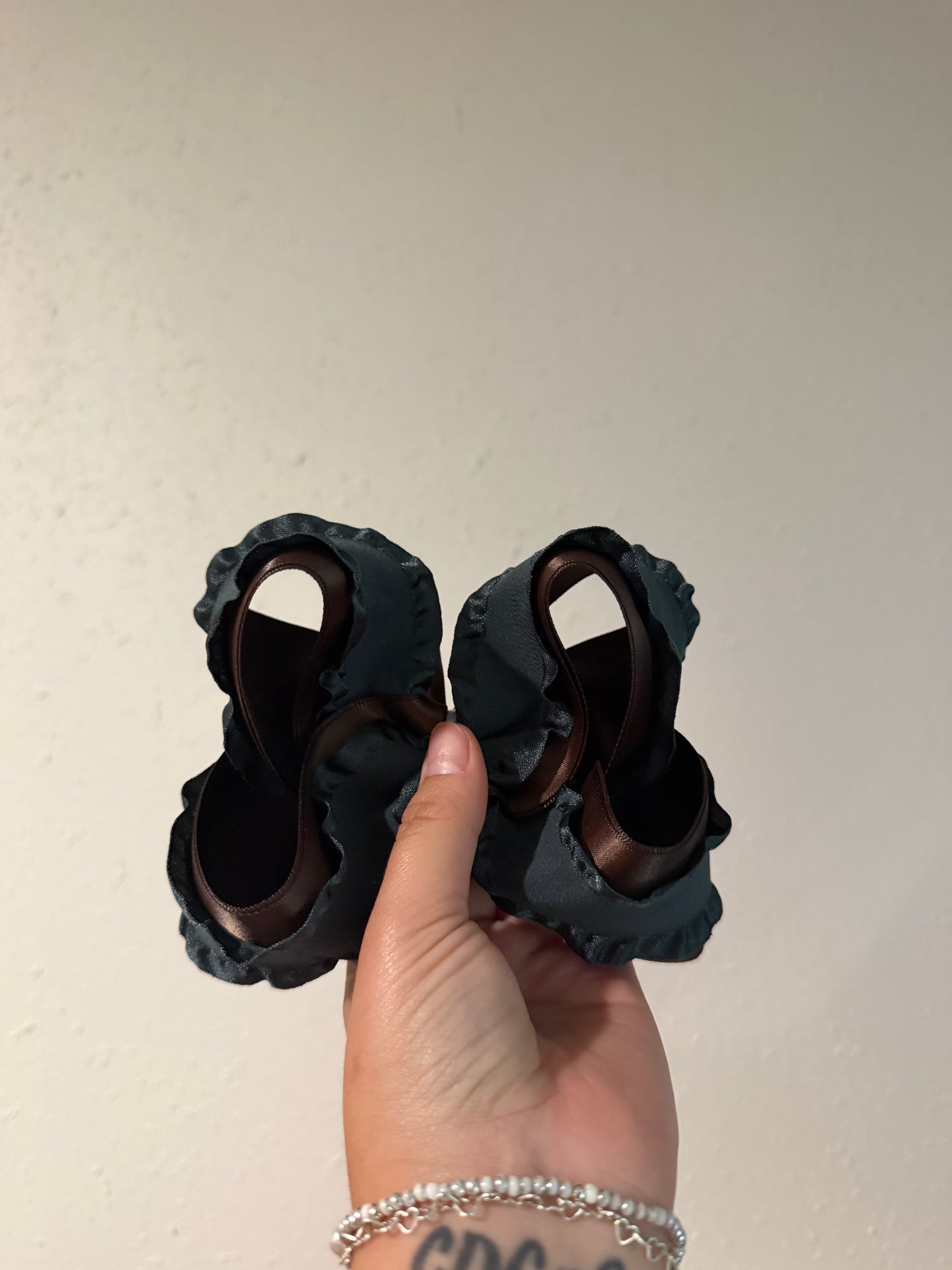 Ribbon Clip 27
