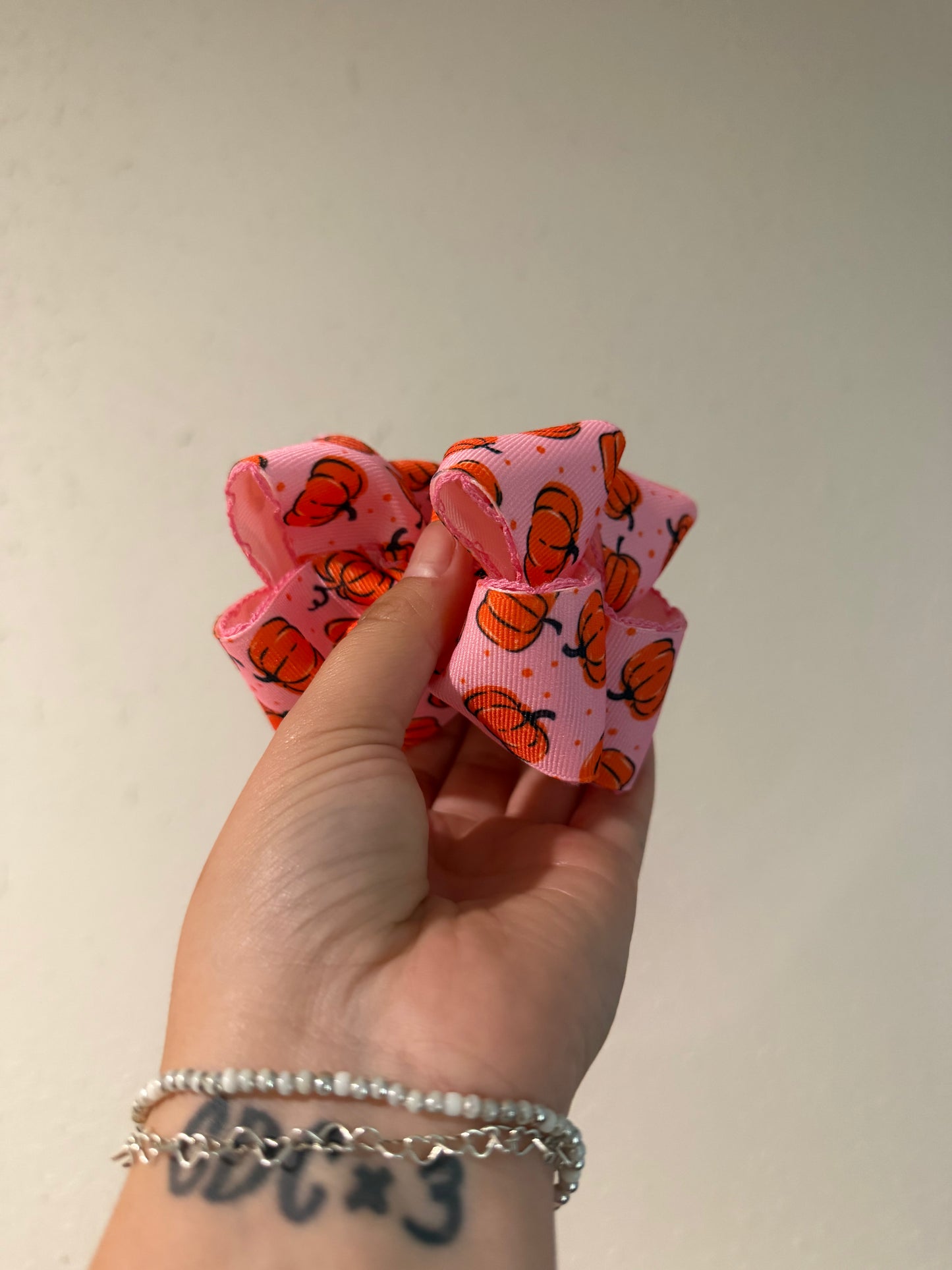 Ribbon Piggies 3