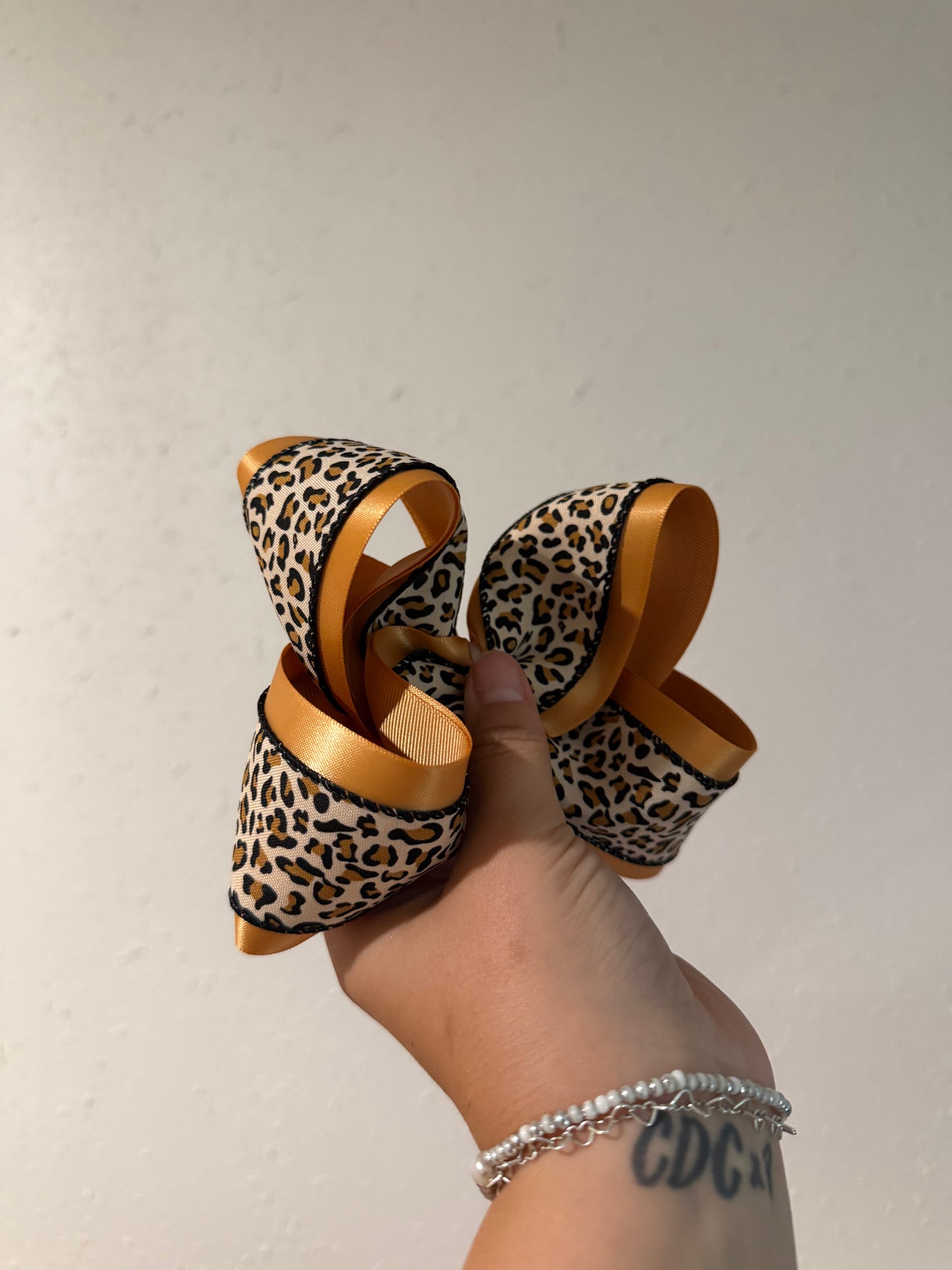 Ribbon Clip 48