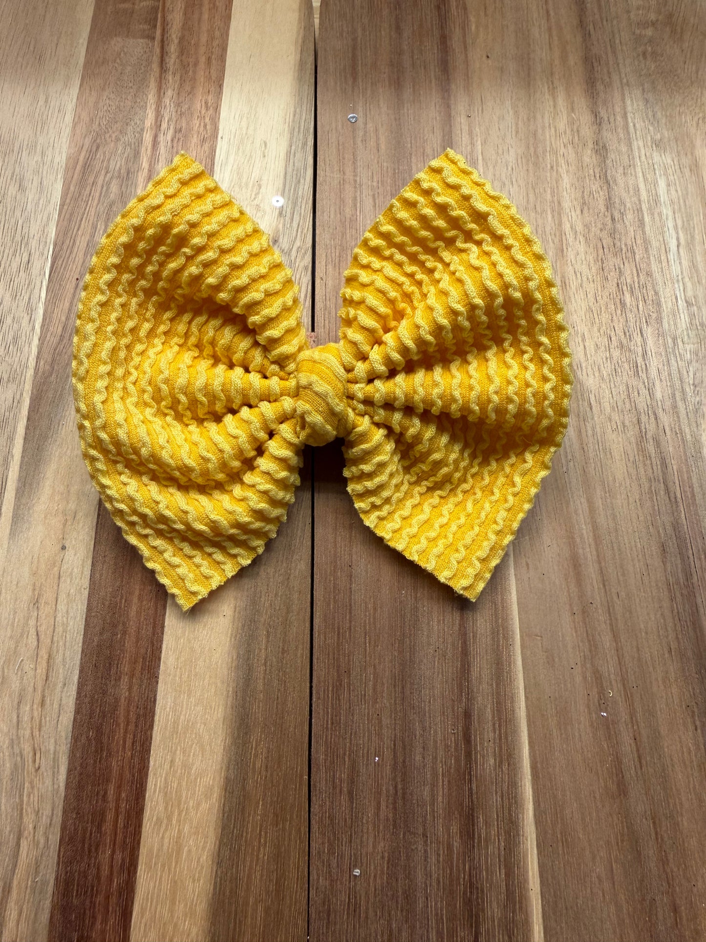 Yellow Ribbed
