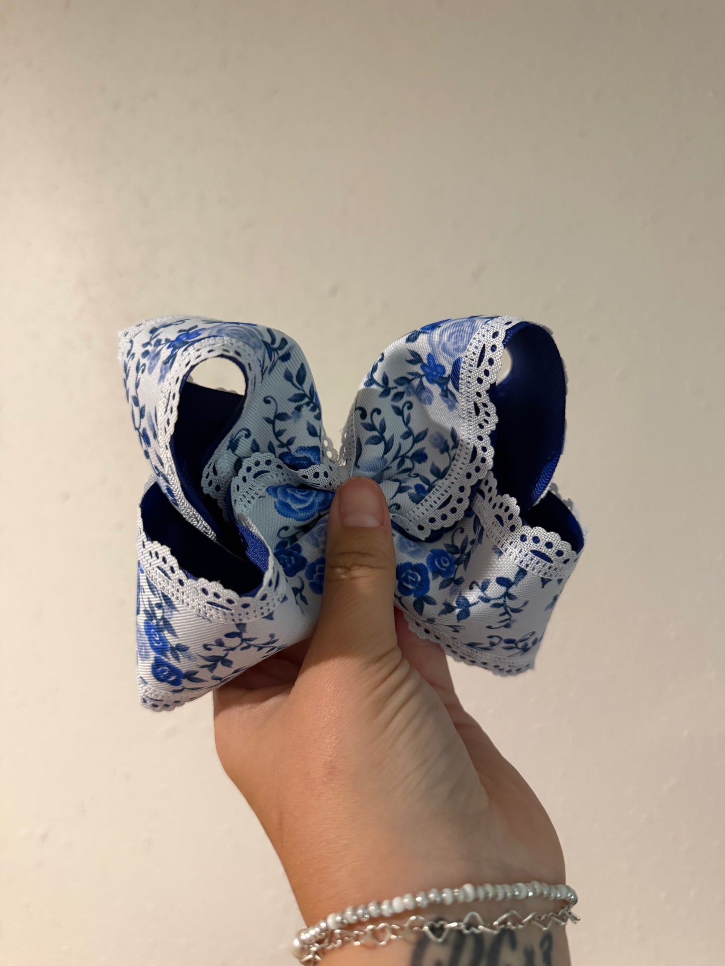Ribbon Clip 42