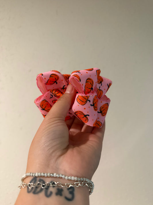 Ribbon Piggies 3