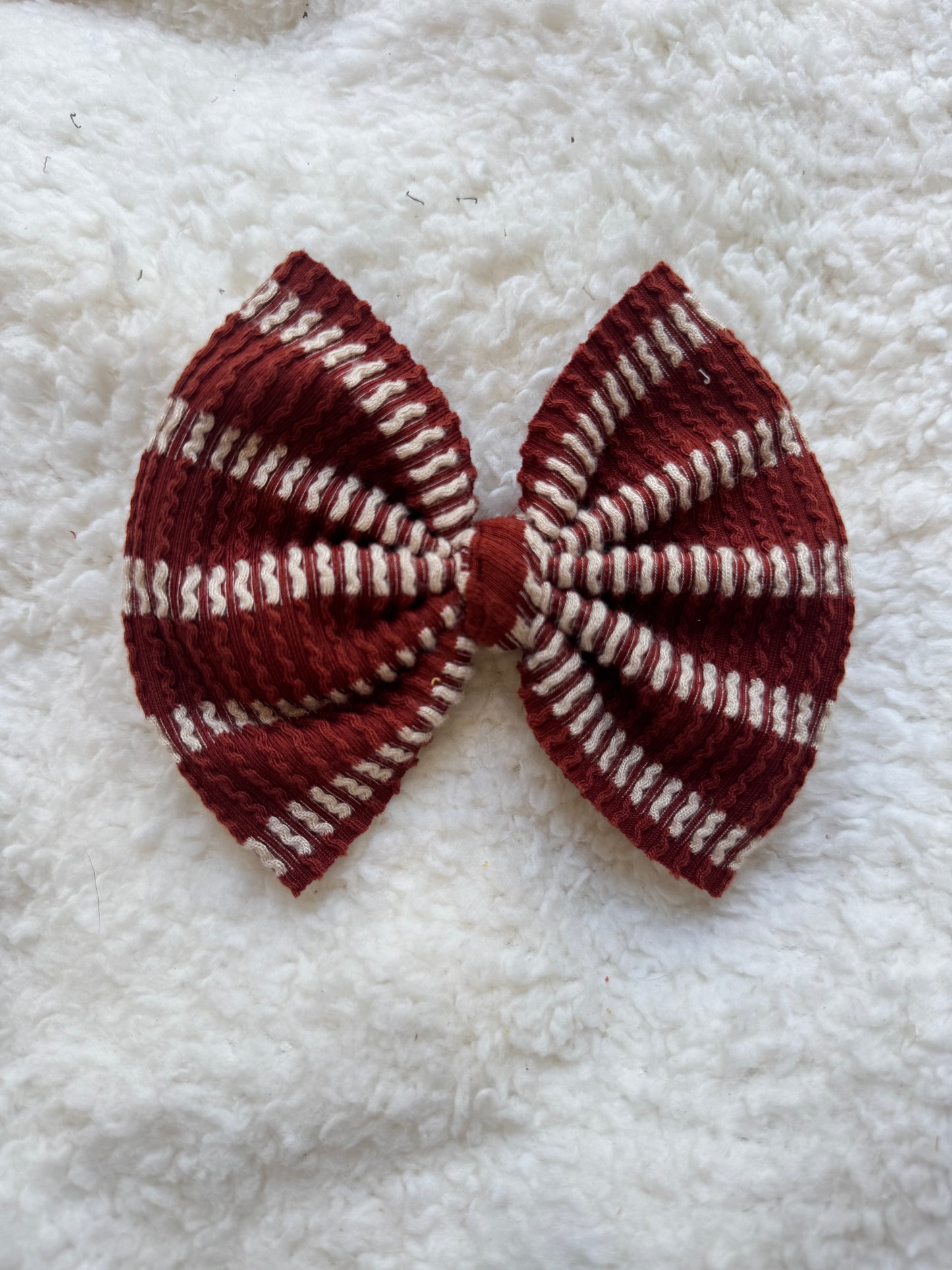 Ribbed Maroon & White Stripes